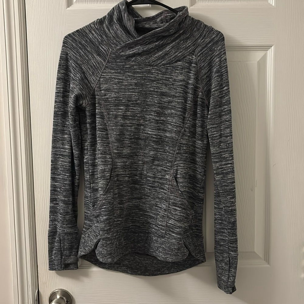 Athleta sweatshirt